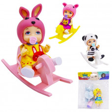 Пупс Miss Kapriz 702BMKA на лошадке качалке в пак. 0465153YS